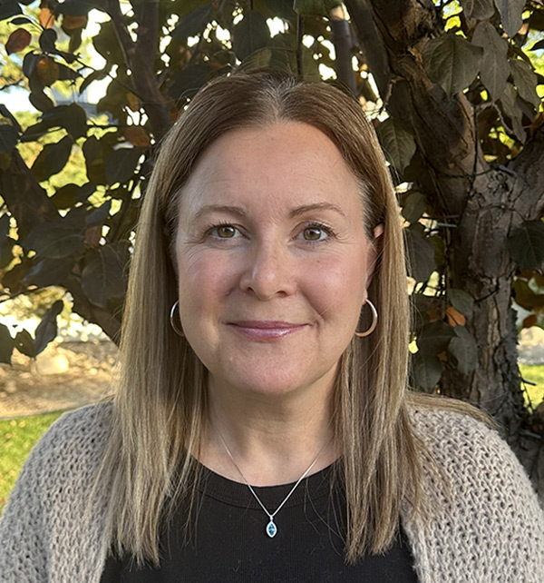 Lisa Kasick Headshot